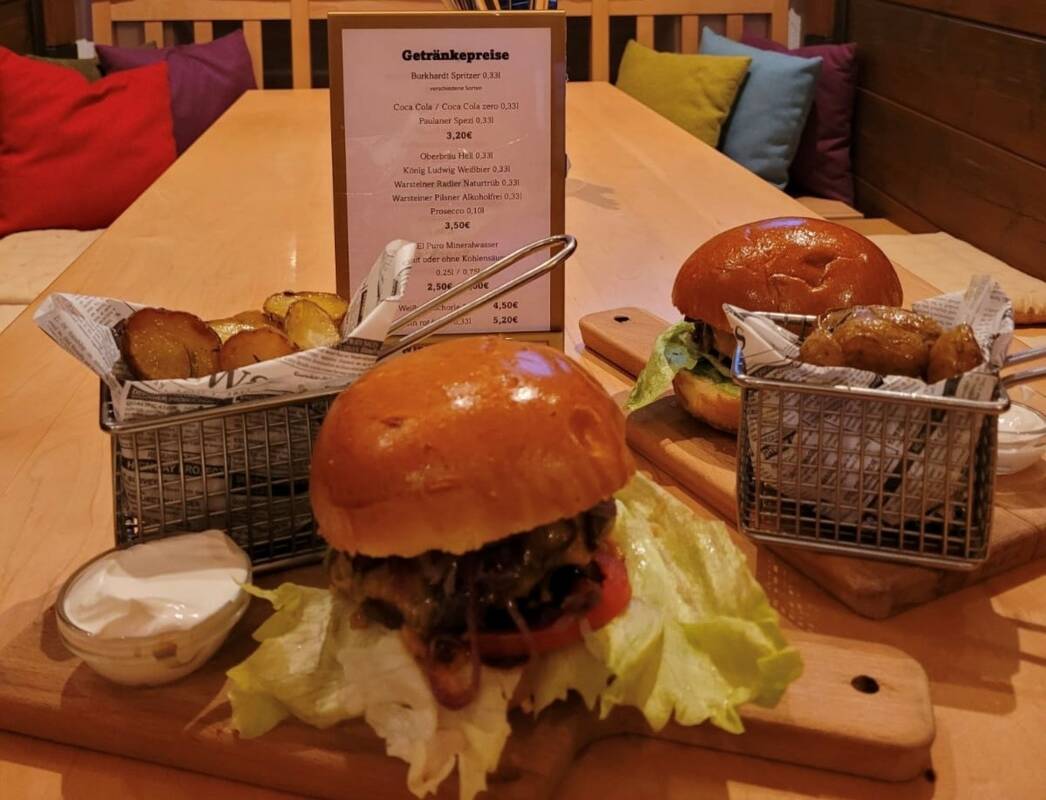 KOM Burger
